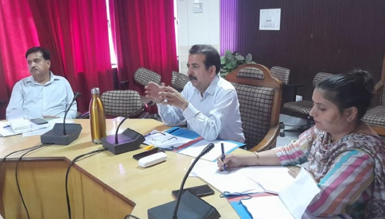DSEJ reviews progress on establishment of Smart Classrooms in Schools